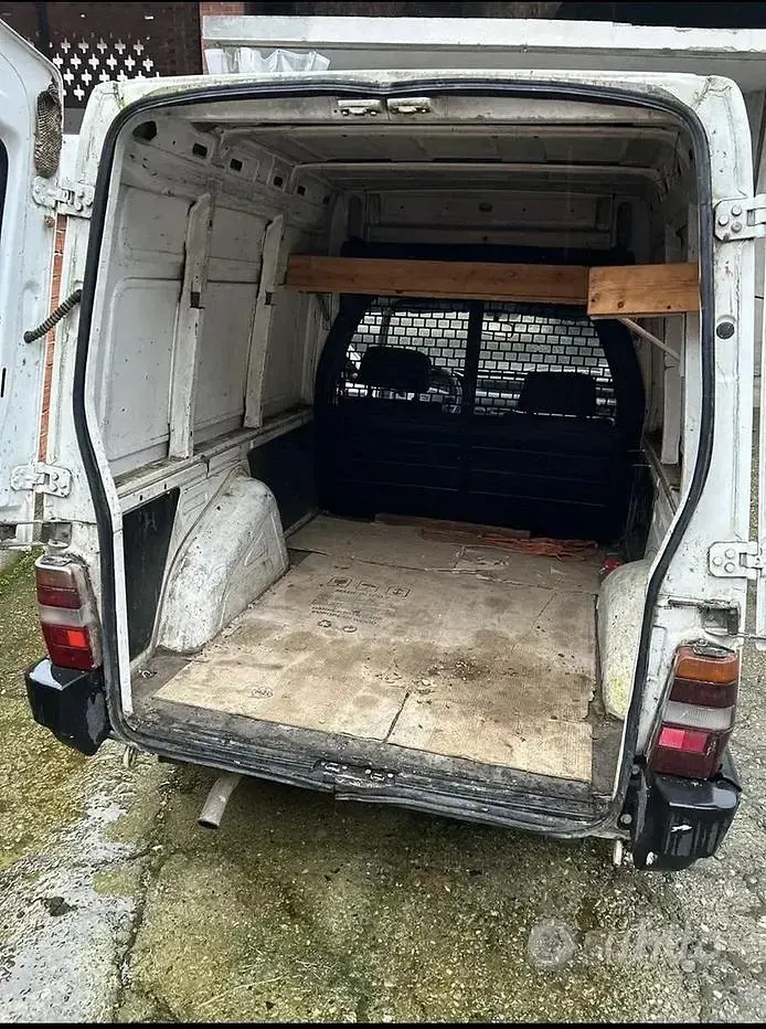 Usata Fiat Fiorino 57 CV (41 kW) 2001 Bianco