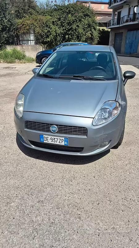Usata Fiat Grande Punto 2007 Grigio Utilitaria