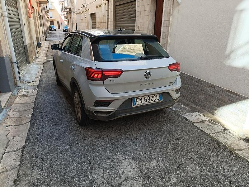 Usata VW T-Roc 150 CV (110 kW) 2018 SUV