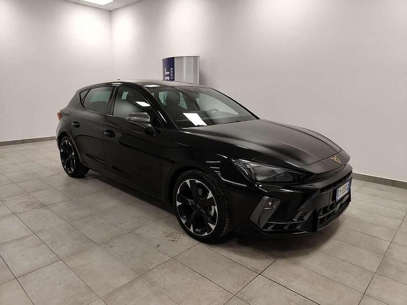 Usata Cupra Leon 150 CV (110 kW) 2025 Nero Utilitaria