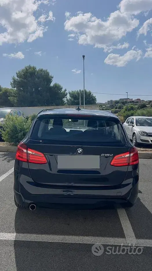 Usata BMW 218 Active Tourer 150 CV (110 kW) 2015 Bluazzurro Monovolume