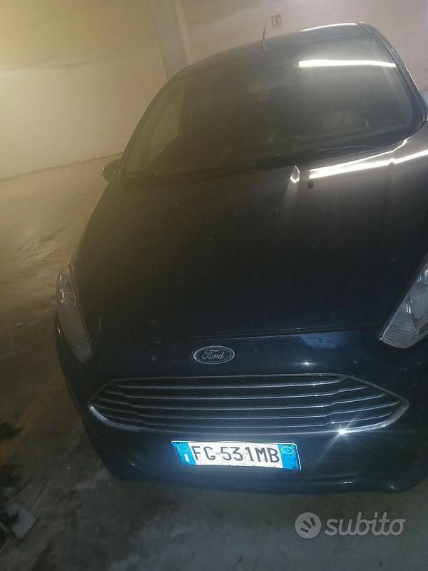Usata Ford Fiesta 2016 Blu Berlina