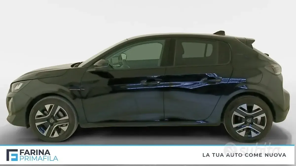 Usata Peugeot 208 Allure 101 CV (74 kW) 2025 Nero Utilitaria