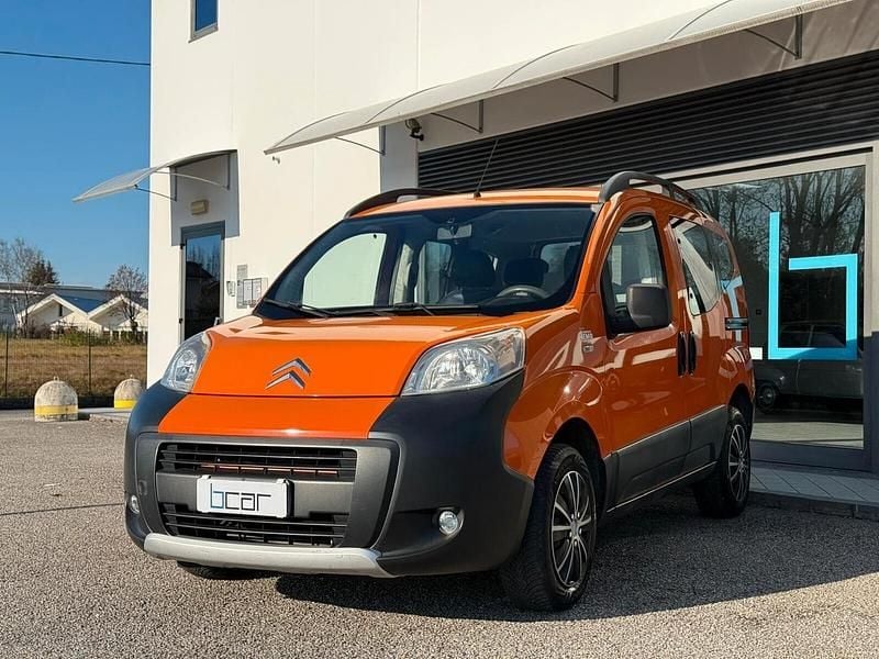 Usata Citroën Nemo 67 CV (49 kW) 2009 Arancione Monovolume