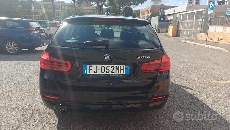 Usata BMW 318 150 CV (110 kW) 2017 Nero Station wagon