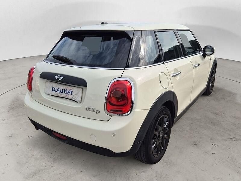 Usata Mini One D Hype 95 CV (69 kW) 2017 Beige Utilitaria