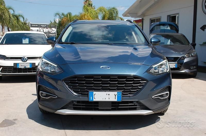 Usata Ford Focus Active 120 CV (88 kW) 2020 Blu Station wagon