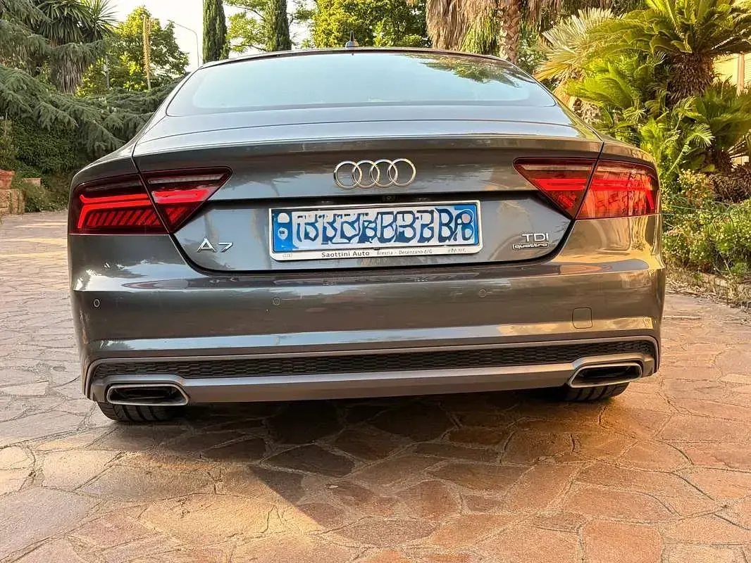 Usata Audi A7 Sportback Business Plus 272 CV (200 kW) 2016 Grigio Utilitaria