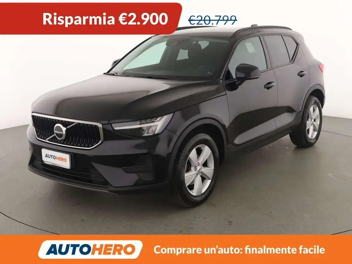Usata Volvo XC40 129 CV (94 kW) 2022 Nero SUV