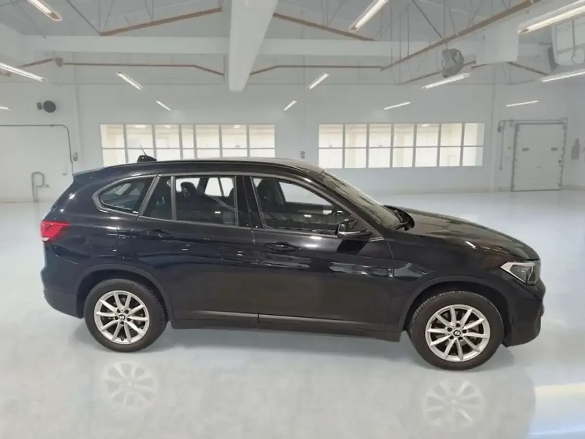 Usata BMW X1 Advantage 150 CV (110 kW) 2020 Nero SUV