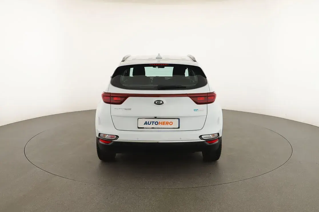 Usata Kia Sportage 136 CV (100 kW) 2021 Bianco SUV