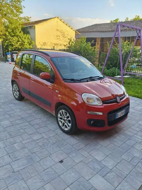 Usata Fiat Panda 84 CV (61 kW) 2012 Utilitaria