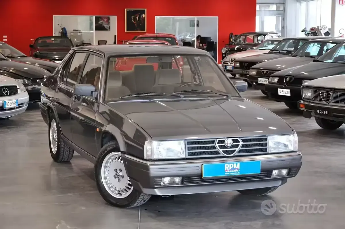 Begagnad Alfa Romeo 90 Quadrifoglio 156 HK (114 kW) 1985 Sedan