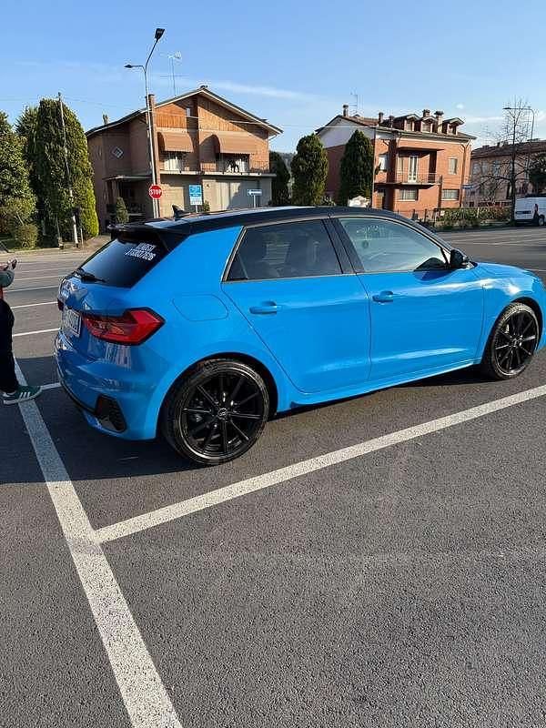 Usata Audi A1 Sportback S-Line 150 CV (110 kW) 2021 Blu/azzurro Utilitaria