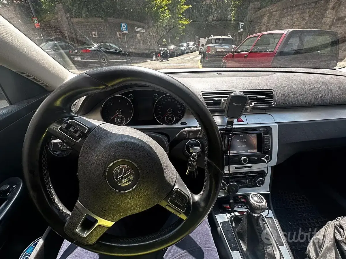 Usata VW Passat Highline 140 CV (102 kW) 2010 Grigio Station wagon