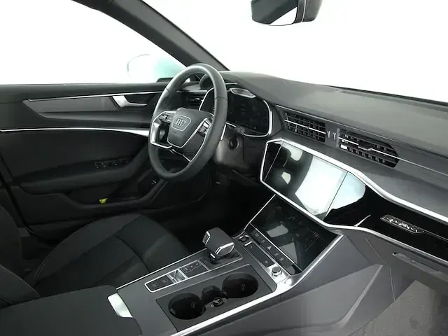 Nuova Audi A6 S-Line 204 CV (150 kW) 2025 Bianco ghiacciaio metallizzato Station wagon