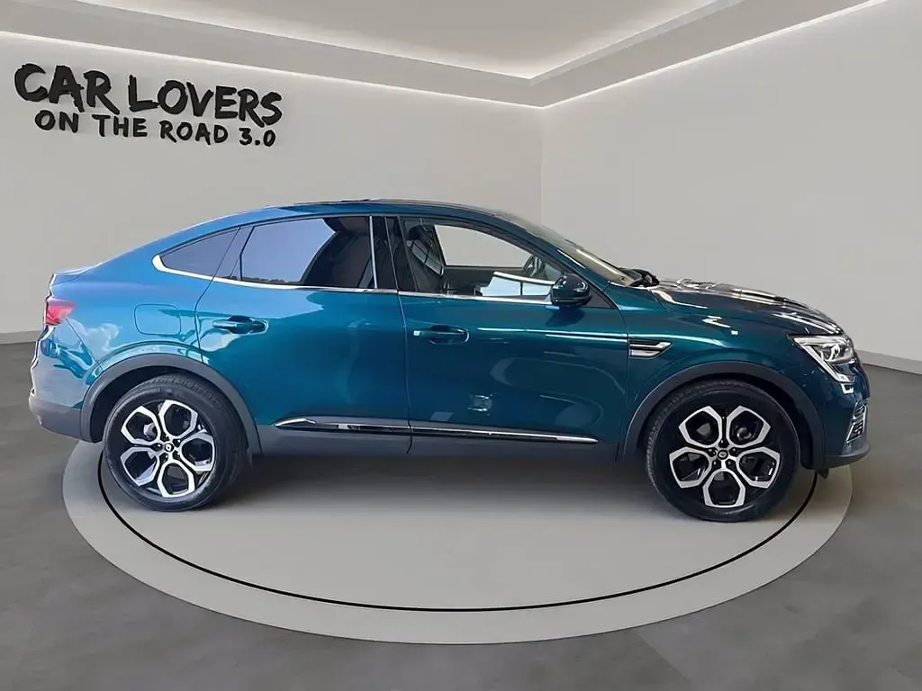 Usata Renault Arkana Techno 145 CV (106 kW) 2023 Rrf blu zanzibar SUV