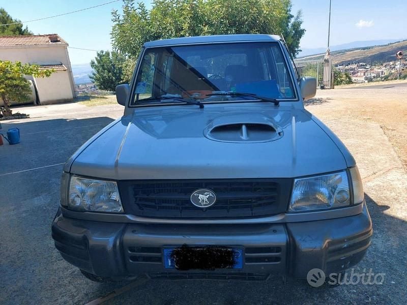 Usata Hyundai Galloper 100 CV (73 kW) 2001 Grigio SUV