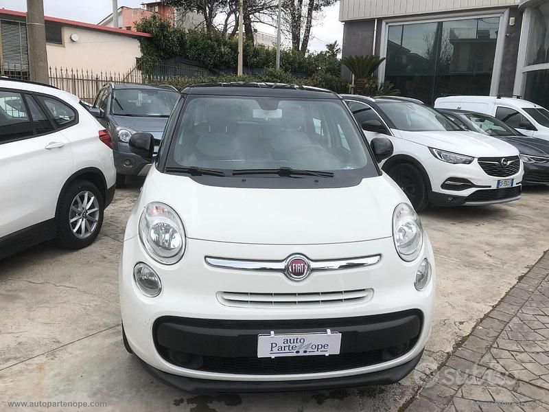 Usata Fiat 500L Lounge 85 CV (62 kW) 2015 Bianco Monovolume