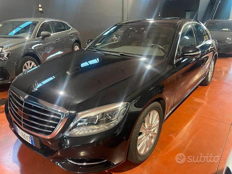 Nero Usata 2016 Mercedes 350 Premium Plus Tre volumi | 29.990 € - Immagine 1/4