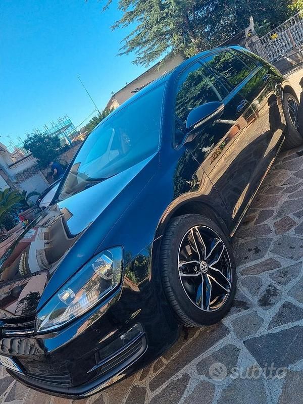 Usata VW Golf VII 110 CV (80 kW) 2015 Nero Berlina