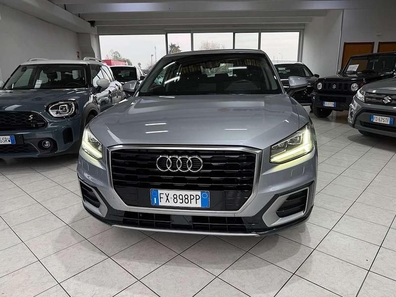 Usata Audi Q2 116 CV (85 kW) 2019 Grigio SUV