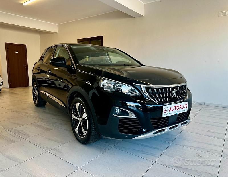 Usata Peugeot 3008 Allure 130 CV (95 kW) 2019 Nero SUV