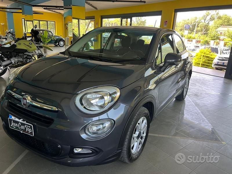 Grigio Usata 2017 Fiat 500X Cross SUV | 11.999 € (Buon prezzo) - Immagine 1/4