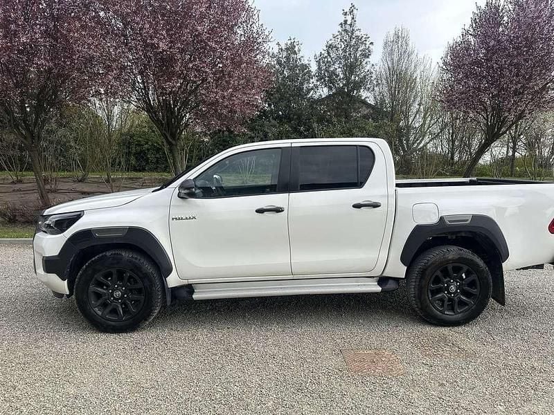 Usata Toyota HiLux 204 CV (150 kW) 2022 Pick-up