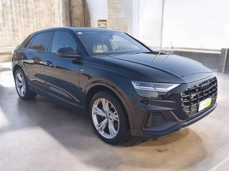 Usata Audi Q8 Sport 231 CV (169 kW) 2022 Nero SUV