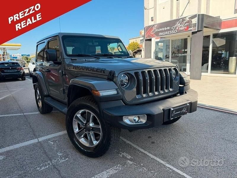 Usata Jeep Wrangler Sahara 200 CV (147 kW) 2019 Grigio SUV