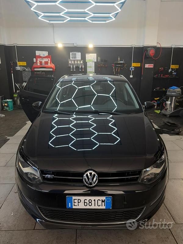 Usata VW Polo R-line 90 CV (66 kW) 2013 Nero Utilitaria
