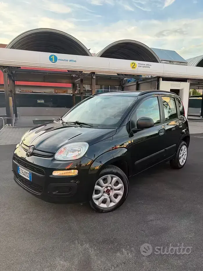 Usata Fiat Panda Easy 80 CV (58 kW) 2015 Blu Utilitaria