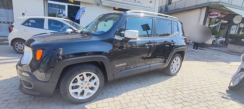 Usata Jeep Renegade Limited 120 CV (88 kW) 2016 Nero SUV