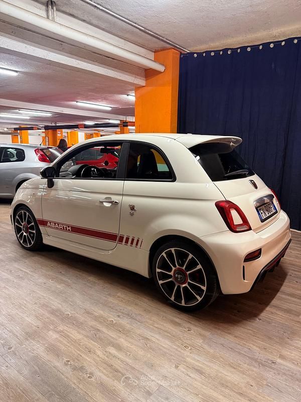 Usata Abarth 595 Turismo 165 CV (121 kW) 2018 Bianco Berlina