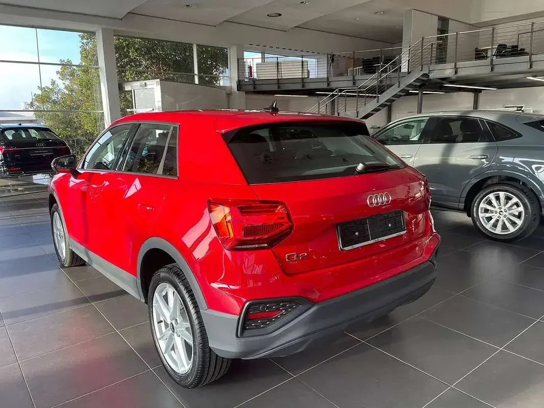 Usata Audi Q2 Admired 116 CV (85 kW) 2022 Rosso SUV