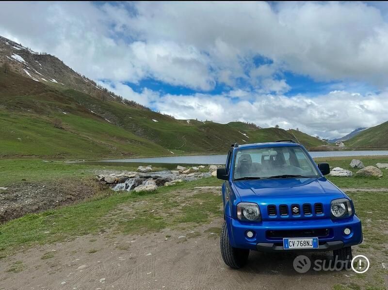 Blu/azzurro Usata 2005 Suzuki Jimny SUV | 13.000 € (Molto cara) - Immagine 1/4
