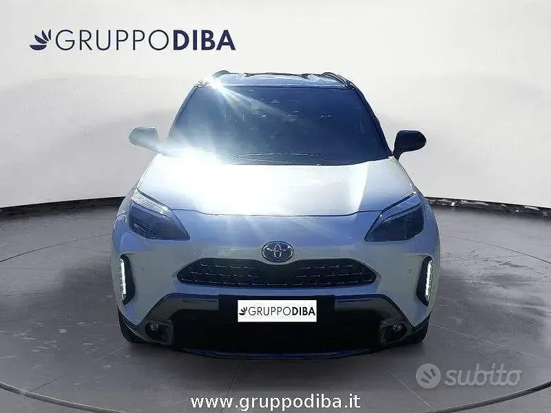 Usata Toyota Yaris Cross 92 CV (67 kW) 2023 Bianco SUV