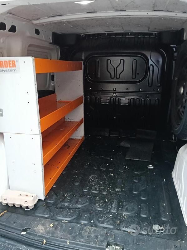 Usata Fiat Doblò 120 CV (88 kW) 2015 Monovolume