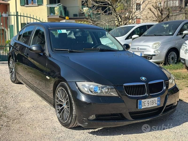 Usata BMW 320 Efficient Dynamics 163 CV (119 kW) 2006 Nero Berlina