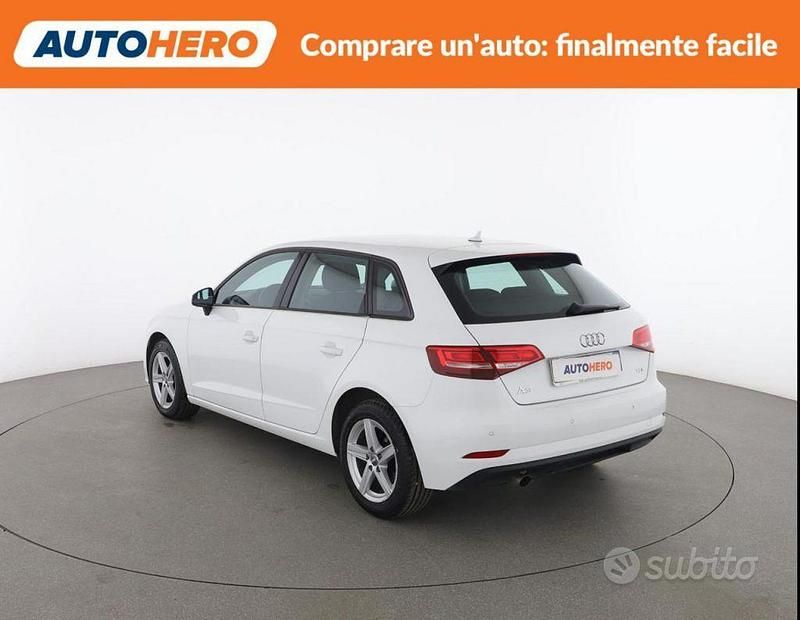 Usata Audi A3 110 CV (80 kW) 2017 Bianco Berlina