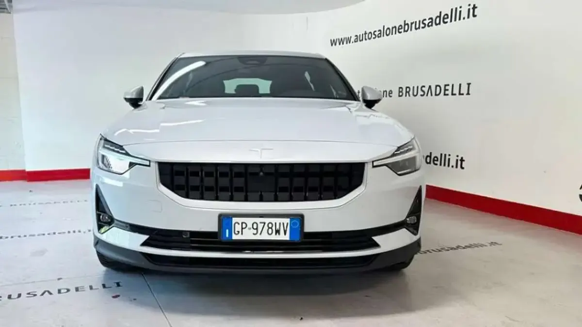 Usata Polestar 2 Pilot-lite 169 kW (231 CV) 2023 Snow white Utilitaria