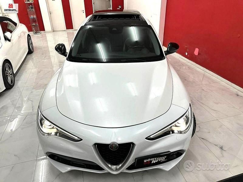 Usata Alfa Romeo Stelvio Ti 190 CV (139 kW) 2021 Bianco SUV