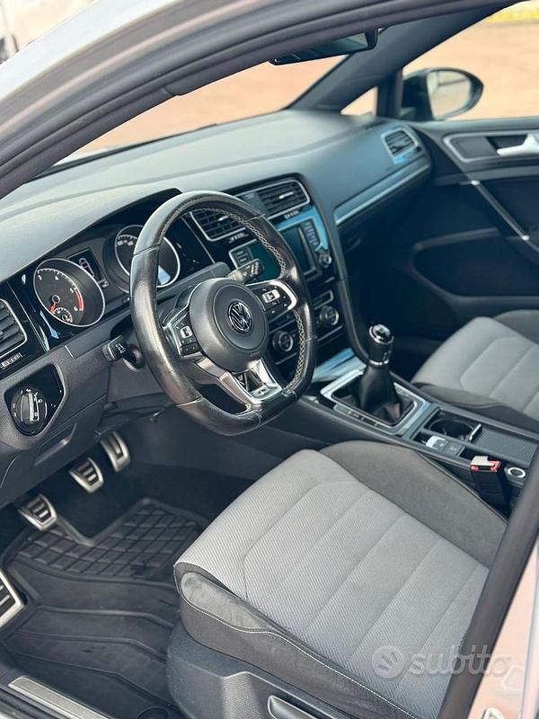 Usata VW Golf VII R 110 CV (80 kW) 2017 Grigio Berlina