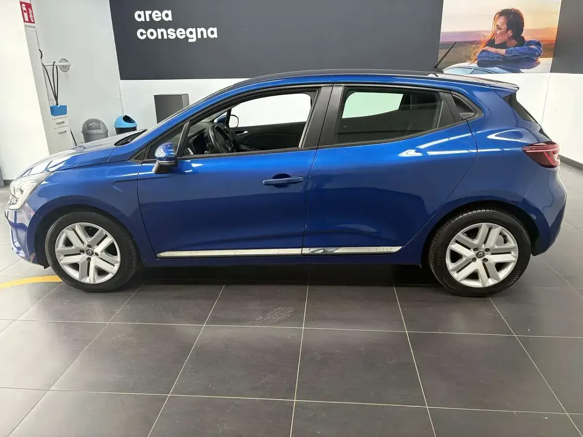 Usata Renault Clio V Zen 86 CV (63 kW) 2020 Other Berlina
