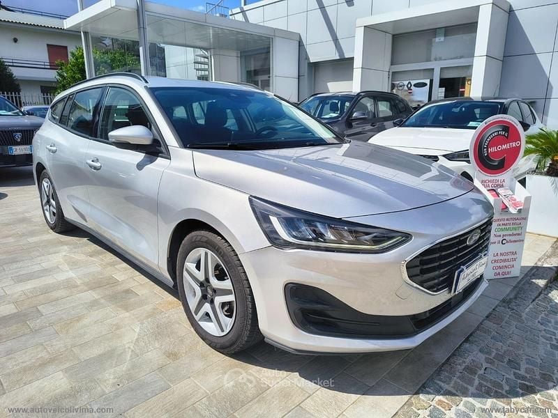 Argento Usata 2022 Ford Focus Business Edition Station wagon | 16.950 € (Buon prezzo) - Immagine 1/4