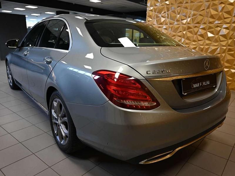 Usata Mercedes C220 170 CV (125 kW) 2015 Grigio Berlina