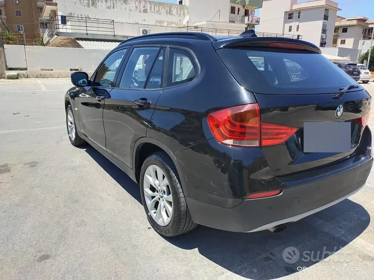 Usata BMW X1 177 CV (130 kW) 2010 Nero SUV