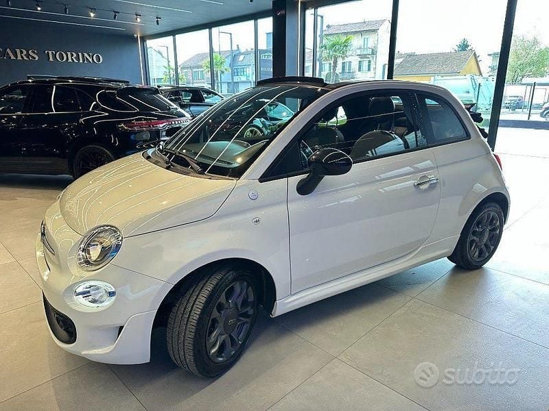 Usata Fiat 500C 69 CV (50 kW) 2021 Bianco pastello Cabrio