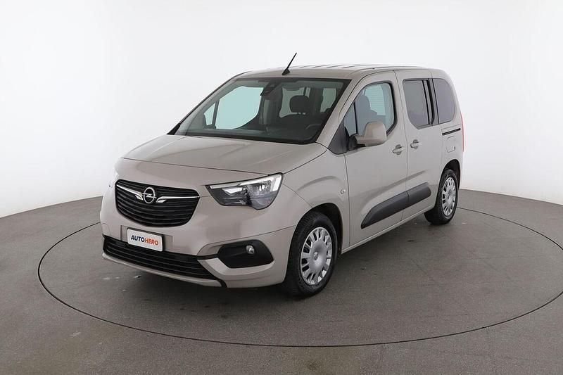 Nero Usata 2019 Opel Combo Life | 15.099 € (Ottimo prezzo) - Immagine 1/4